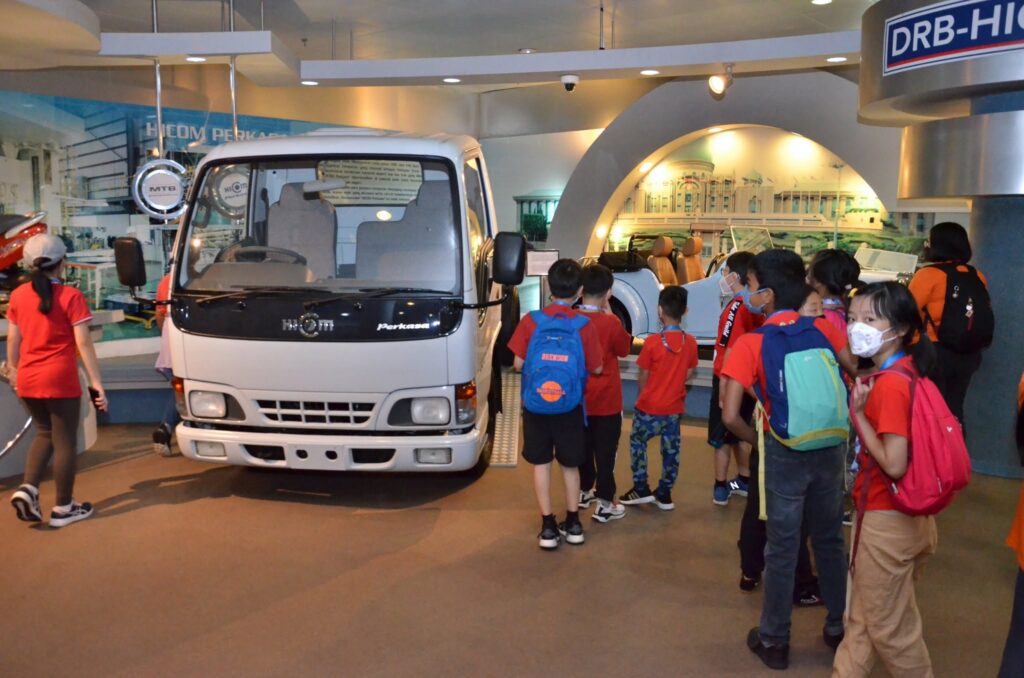 National Automobile Museum (Muzium Automobil Nasional)