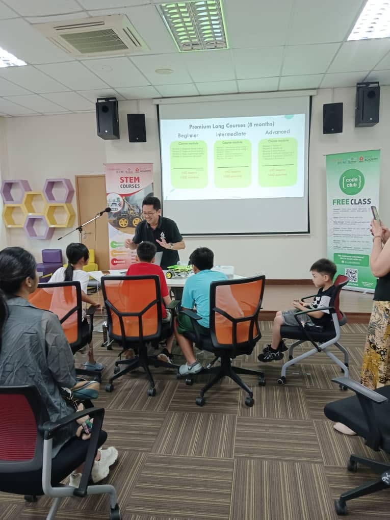Autobotic AI and Robotics Education