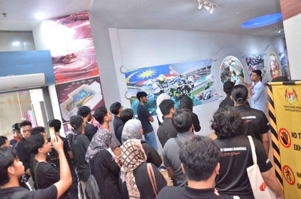 National Automobile Museum (Muzium Automobil Nasional)