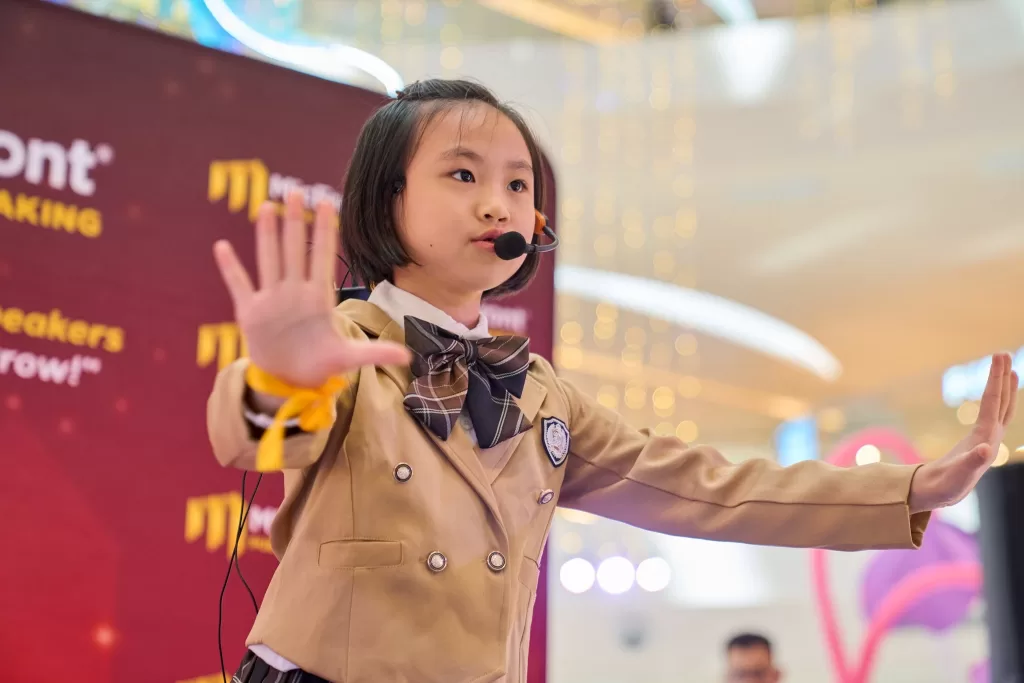 MicFront Public Speaking