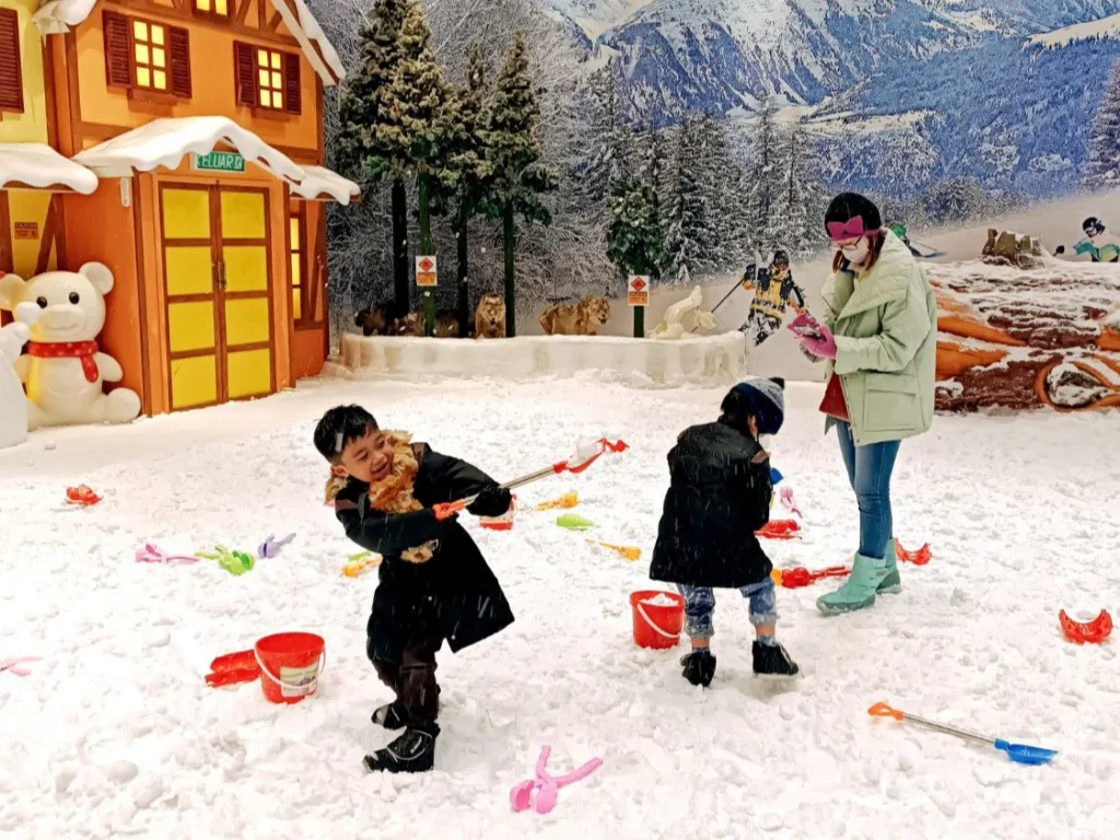 i-City Theme Park