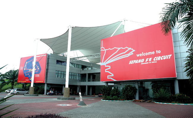 National Automobile Museum (Muzium Automobil Nasional)