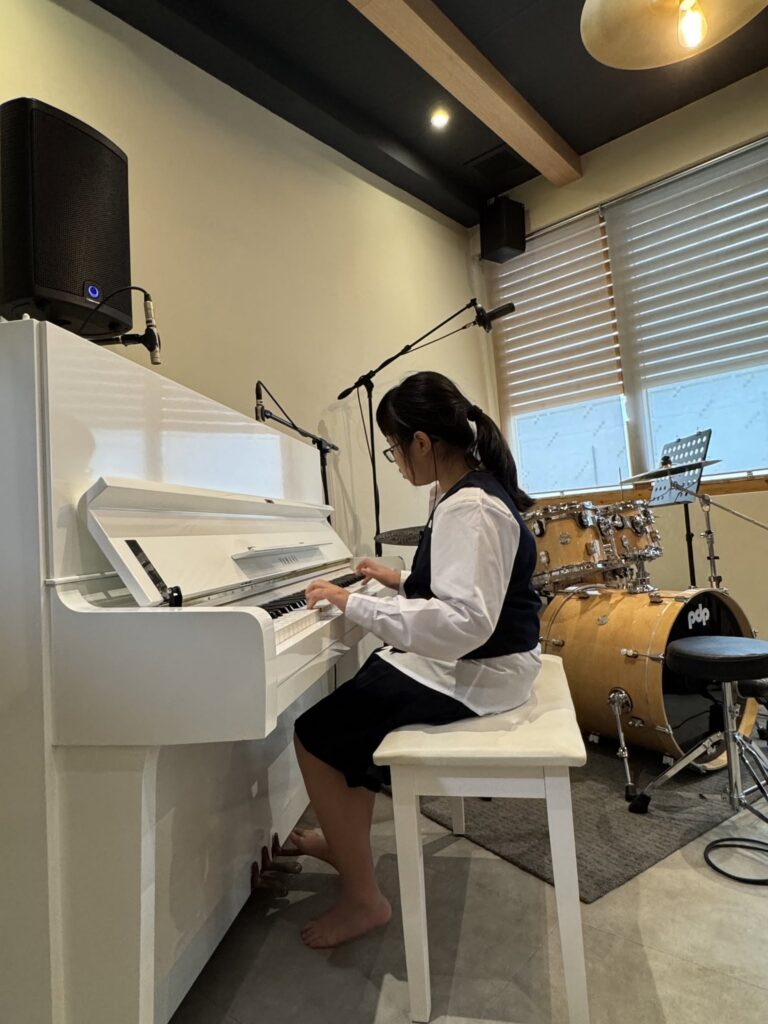 Strings Music School