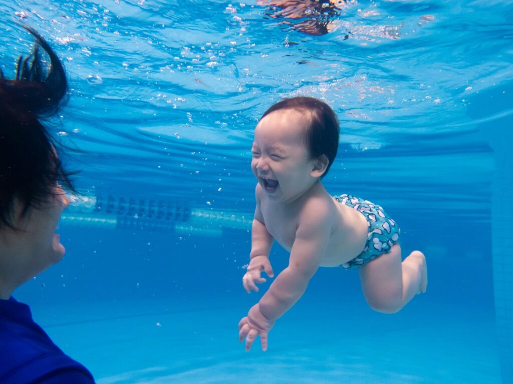 Happy Fish Swim School