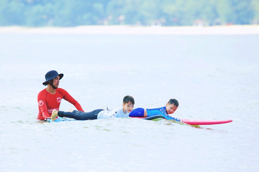 AB&C Fun Surf School